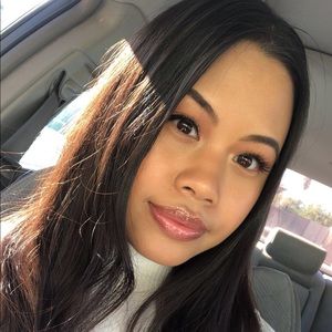 Meet your Posher, Kara